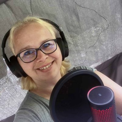 Pressefoto von Alwina Simon, Podcasterin und Life Coach für digitale Balance